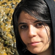 ساناز حسینی